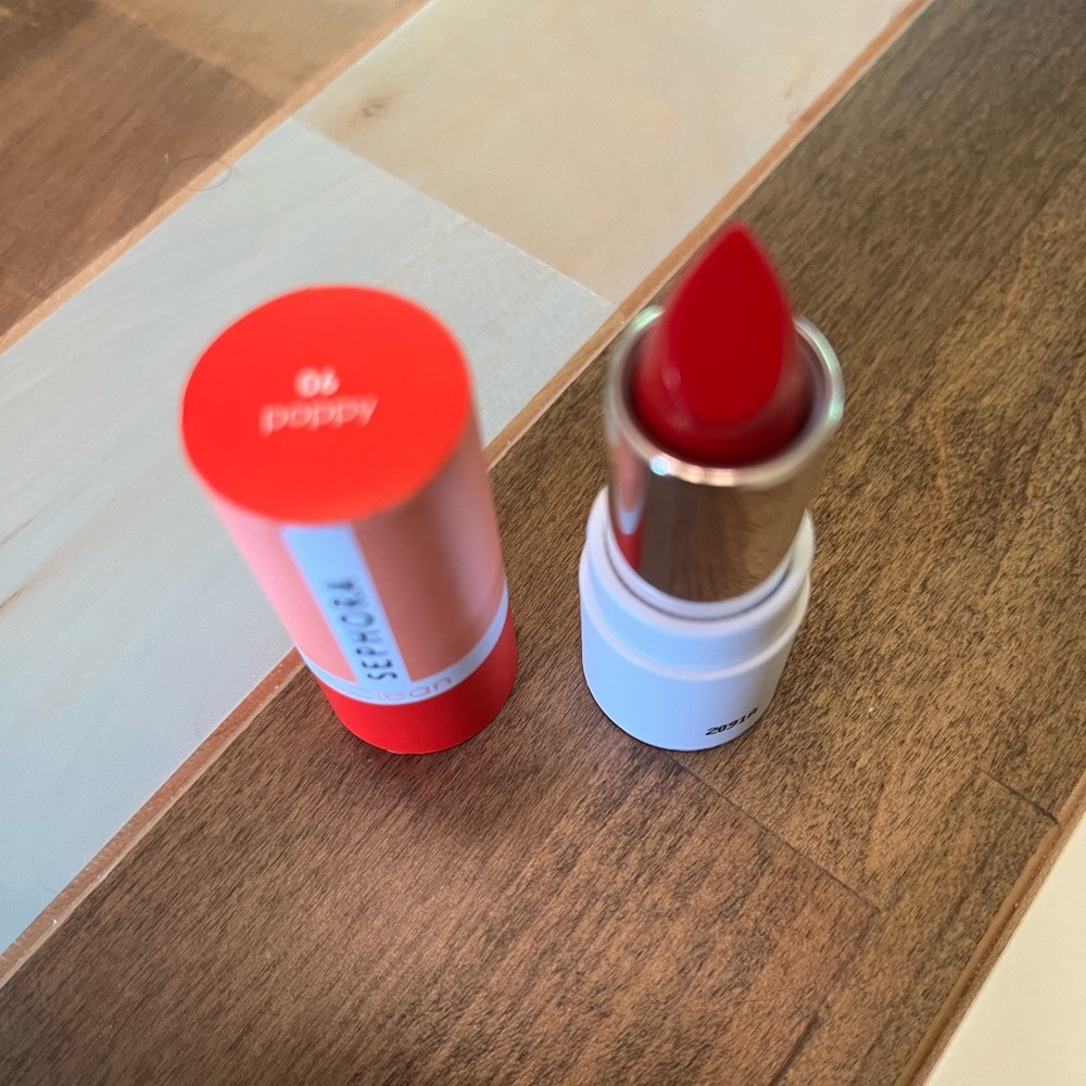 NWT - Sephora Lipstick, Poppy